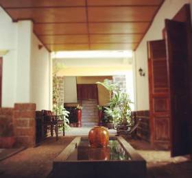 Kambuja Inn  в Пномпене