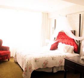 Roma Hotel  в Ухане
