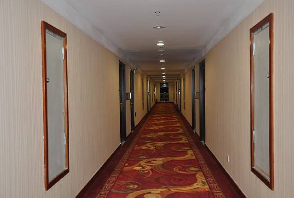 Lidu Hotel  4* Китай, Куньмин