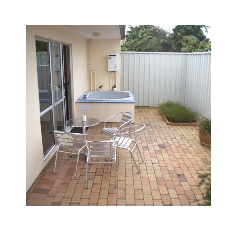 Ann's Volcanic Rotorua Motel and Serviced Apartments 