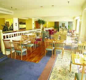 Copthorne Hotel Auckland Harbour City  в Окленде