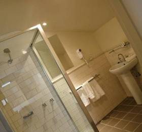 Quest Serviced Apartments Launceston в Лонсестоне