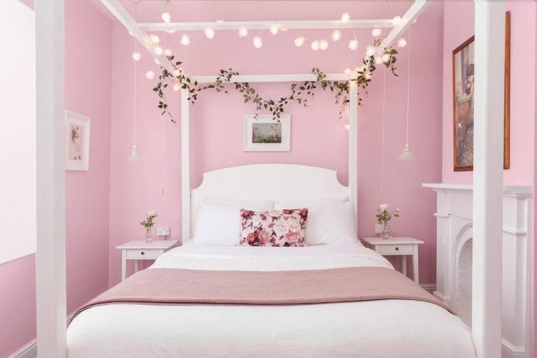 Alice's Cottages and Spa Hideaways
