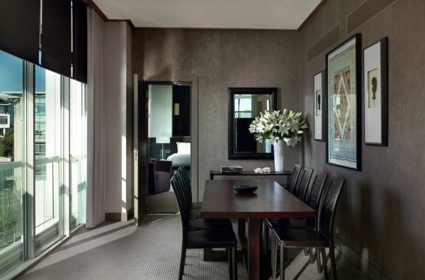 Sofitel Auckland Viaduct Harbour  5*