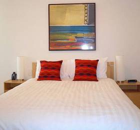 Docklands Prestige Apartments в Мельбурне