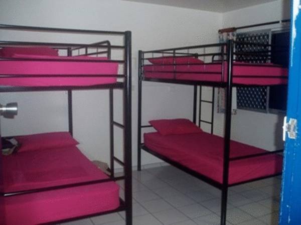 Cairns Waterfront Backpackers  Австралия, Кэрнс