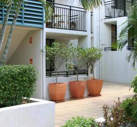 Spring Hill Mews Apartments в Брисбене