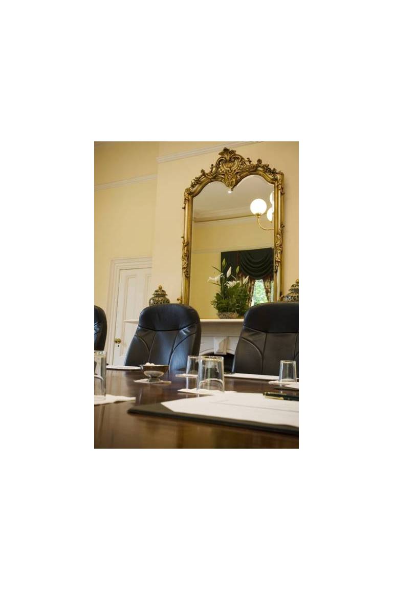 Hotel Charsfield Melbourne