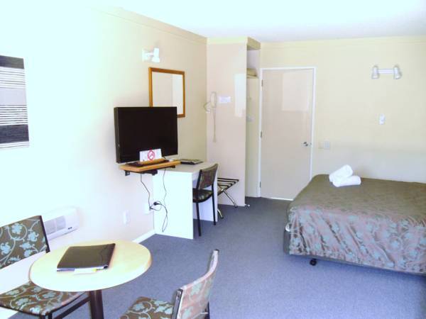 Fairway Motel & Apartments  3* Новая Зеландия, Ванака