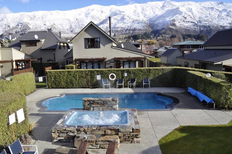 Wanaka Luxury Apartments 