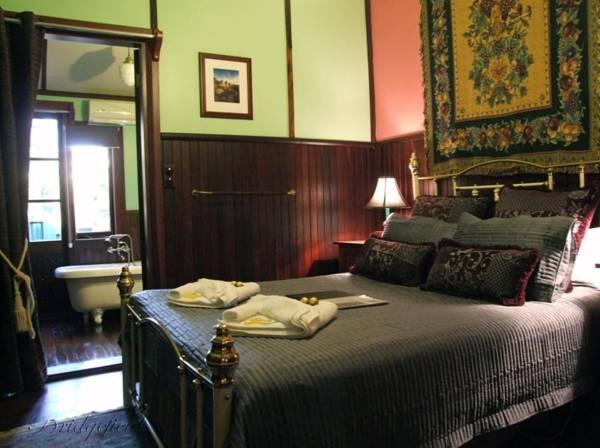 Bridgefield Guest House 3*