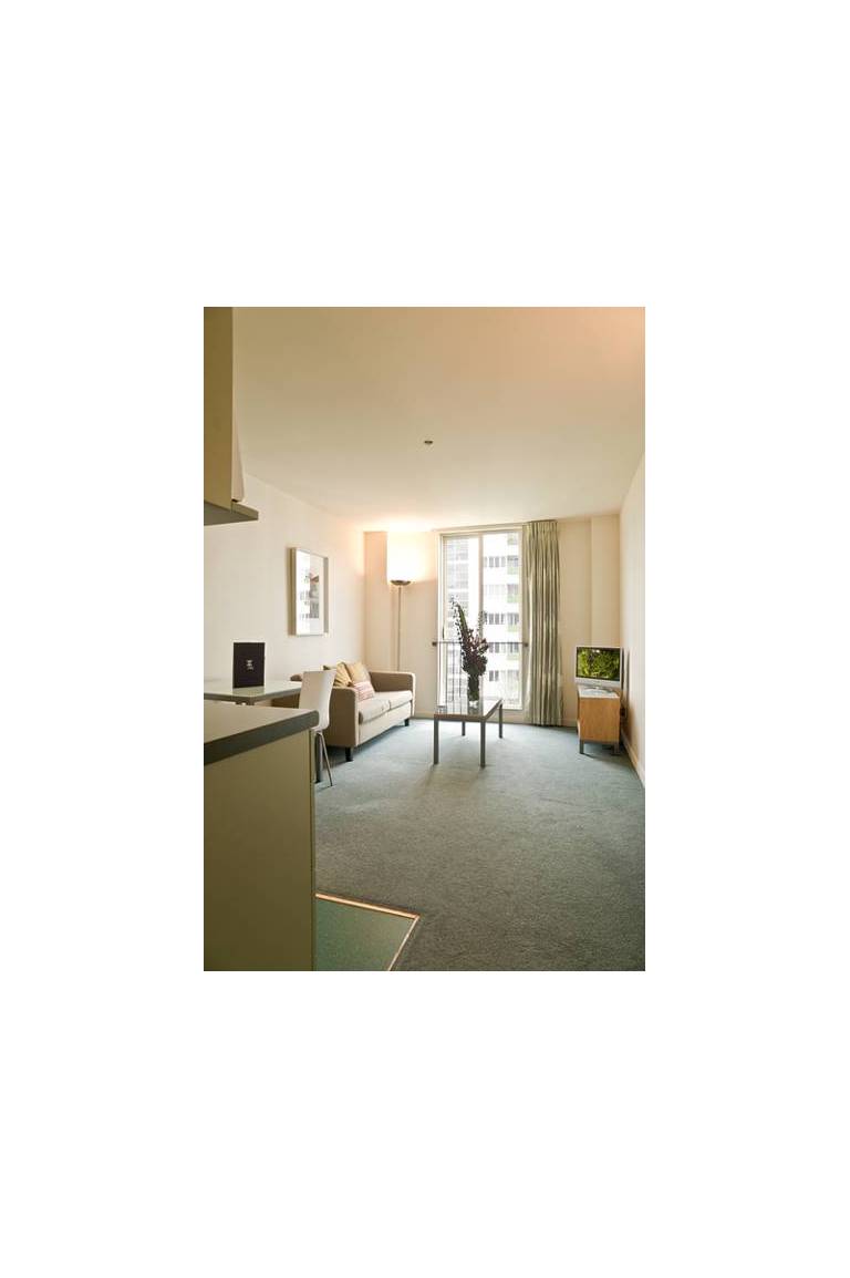 Astelia Apartment Hotel 