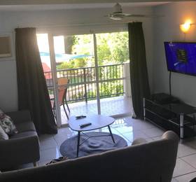 Reef Gateway Apartments в Кэрнсе