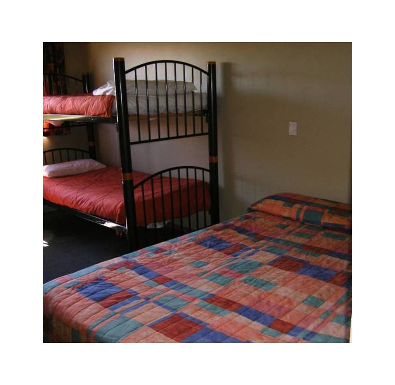 Tiki Lodge Backpackers 