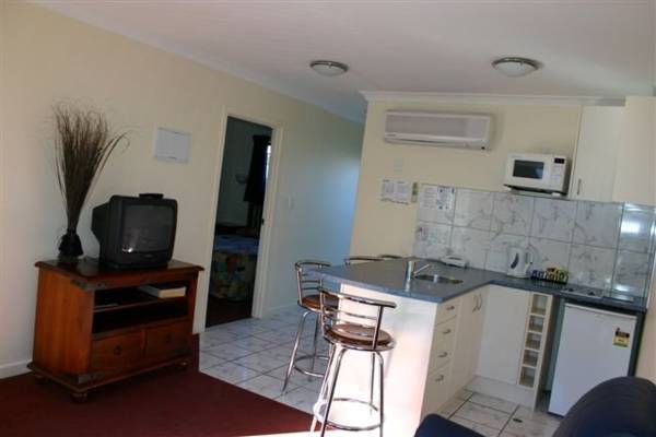 Aaron Court Motor Inn  5* Новая Зеландия, Гамильтон