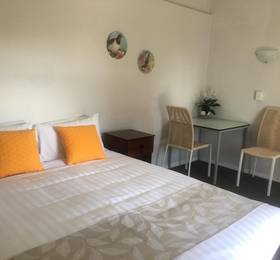Waikanae Beach Motel  в Гисборне