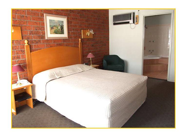 Abbotswood Motor Inn
