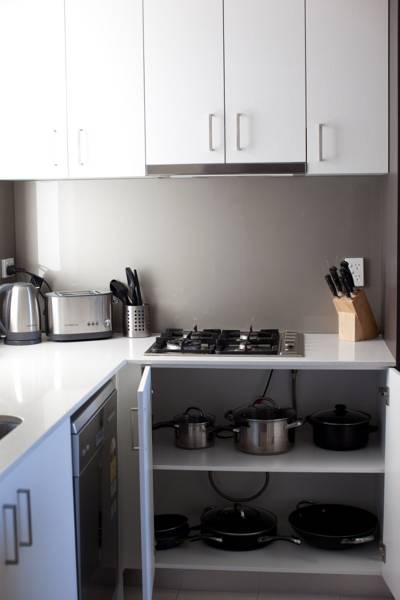 Verandah Apartments 4*