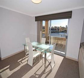 Verandah Apartments в Перте