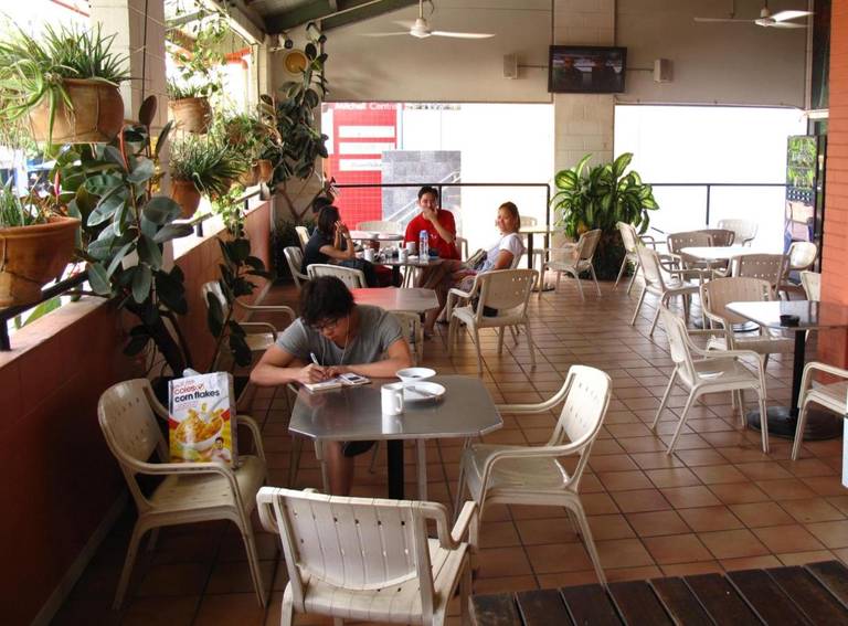 Chillis Backpackers