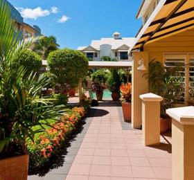 Cairns Queens Court в Кэрнсе
