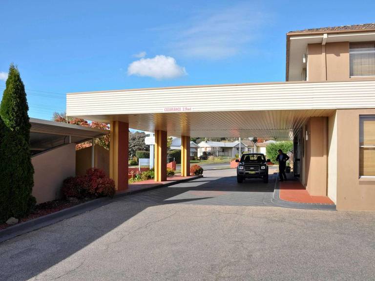 ibis Styles Orange