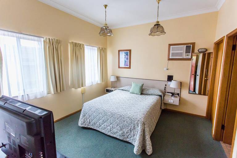 Westwood Motor Inn