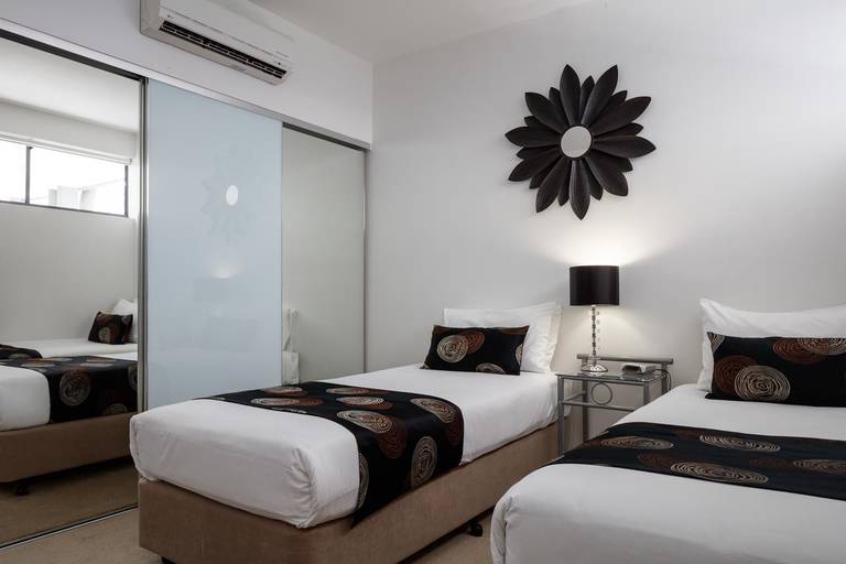 Best Western Islington Apartments
