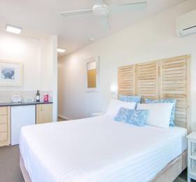 Yamba Beach Motel  в Ямба