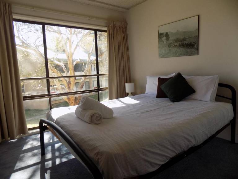 Kirwan Apartments 27