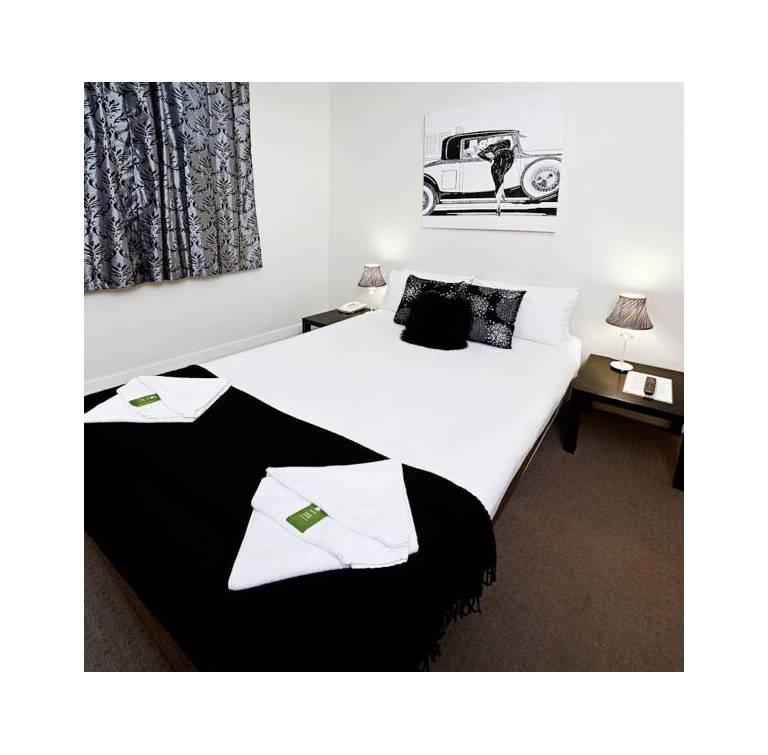 Ambassadors Hotel