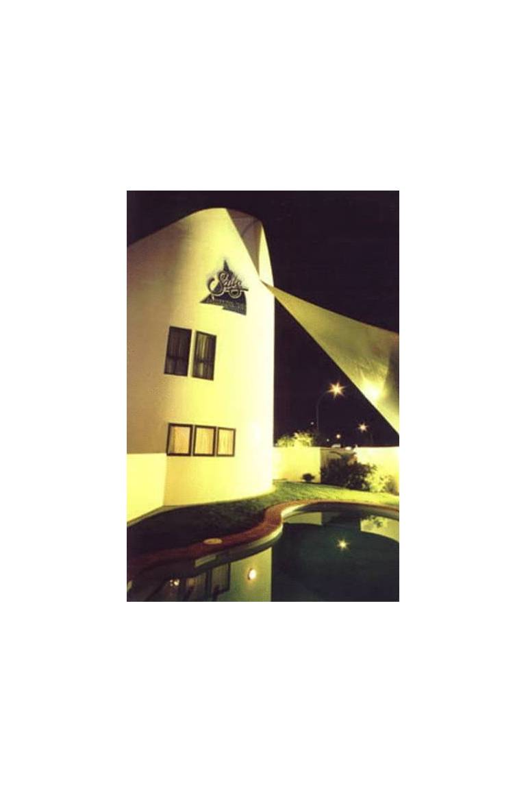 Sails Motor Inn 