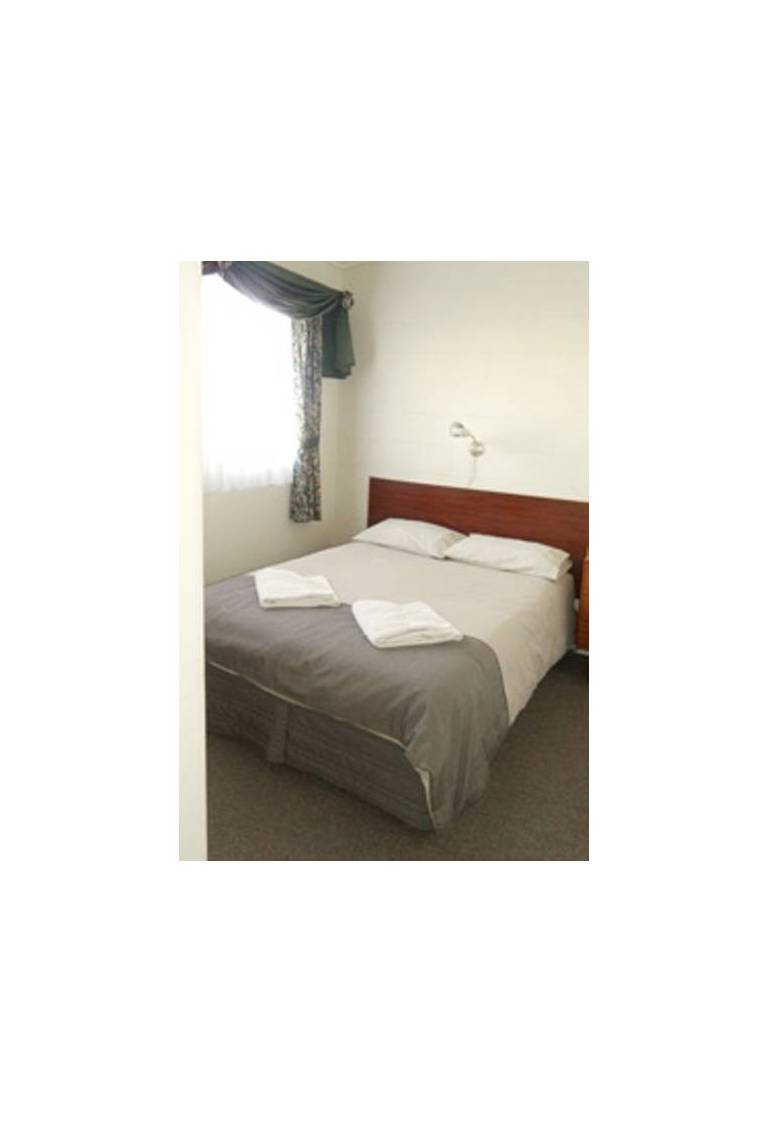 Manhattan Motel 