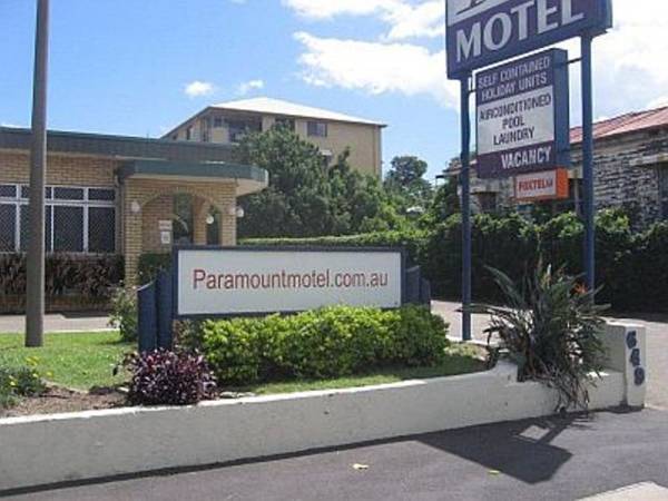 Paramount Motel