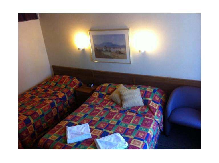 Mayfield Motel