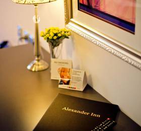 Alexander Inn  в Окленде