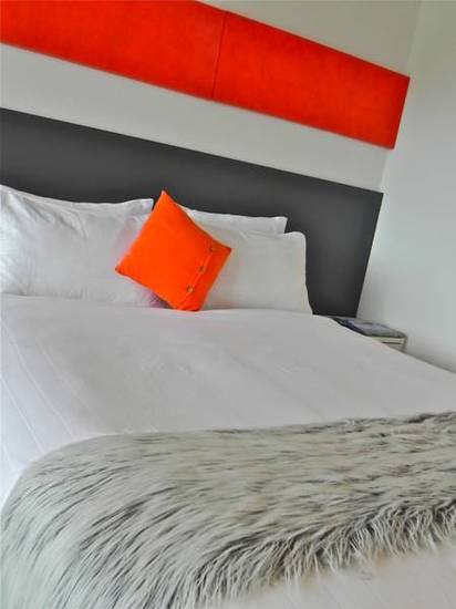 Uhub Hotel  Австралия, Кэрнс