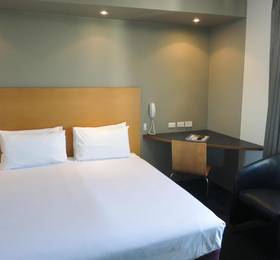 Туры в Arts Hotel в Австралии