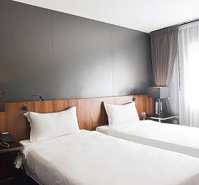 Hotel Vista Express (Formerly Four Seasons International House)  в Бангкоке