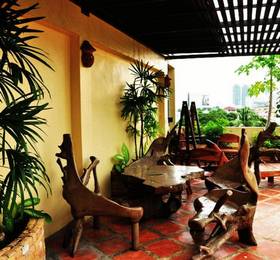 Sathorn Saint View Serviced Apartment в Бангкоке