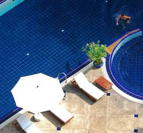 Pantip Court Serviced Residence  в Бангкоке