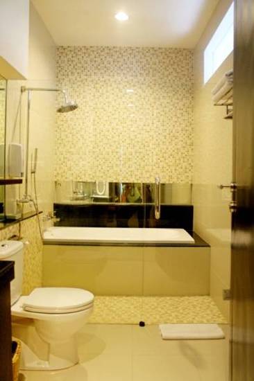 Rumah Nenek Hotel & Restaurant  2* Индонезия, Паданг