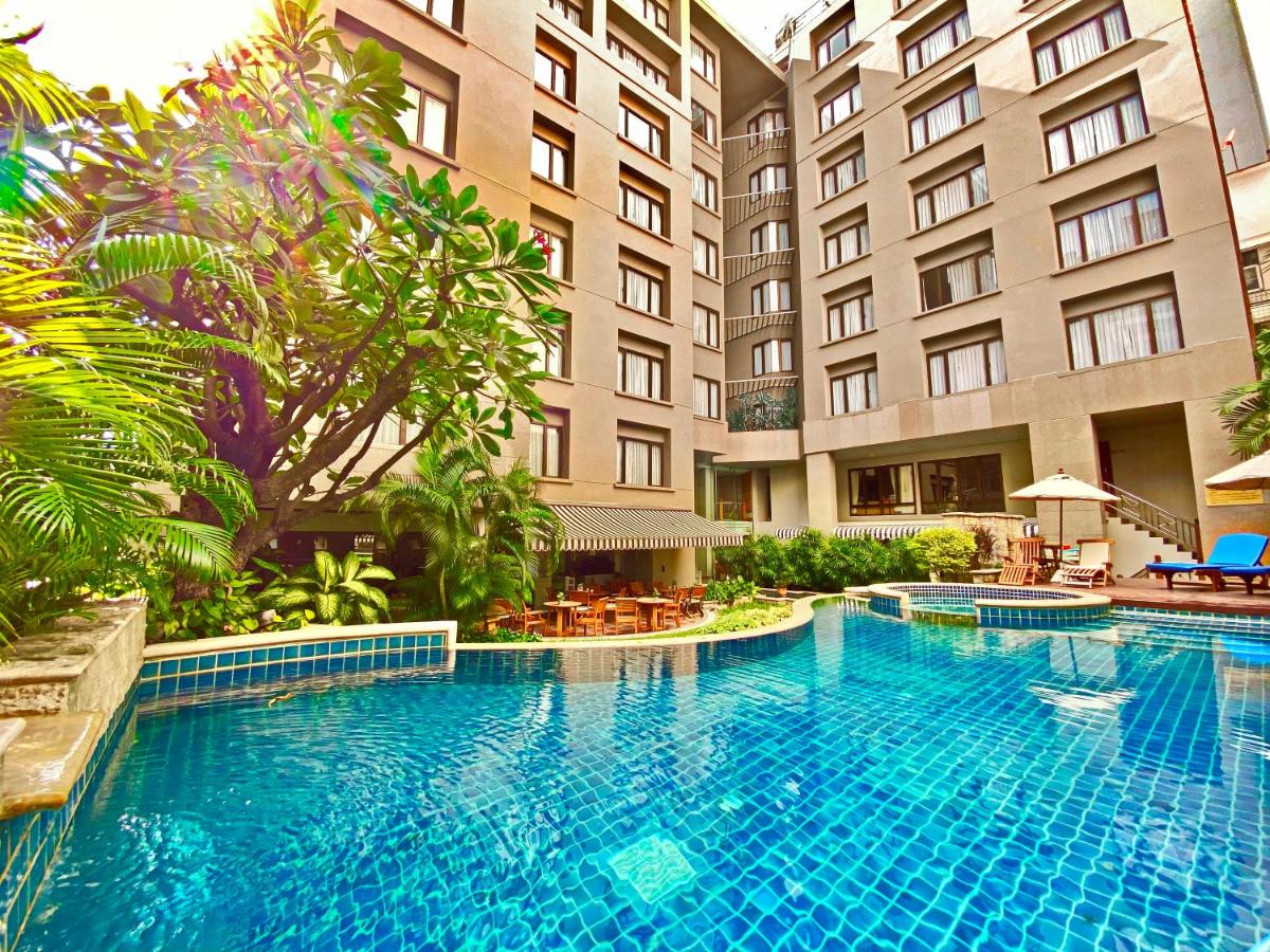 Silom Serene A Boutique Hotel