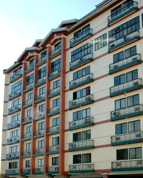 Isabelle Garden Hotel & Suites  3*