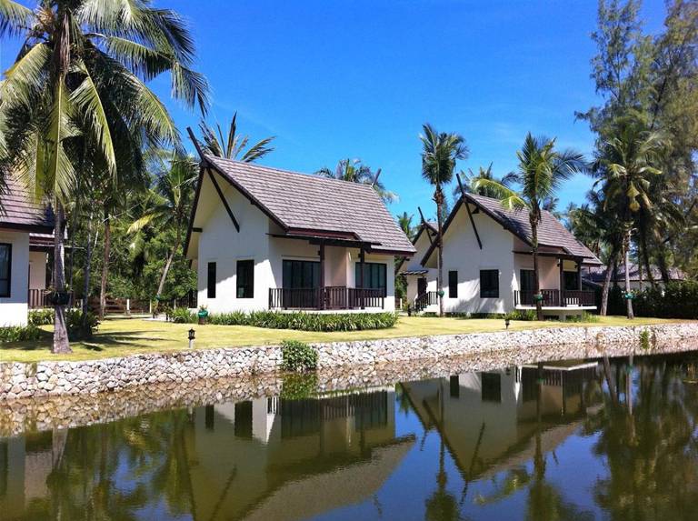 Khaolak Blue Lagoon Resort