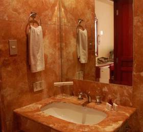 Great Eastern Hotel Makati  в Маниле