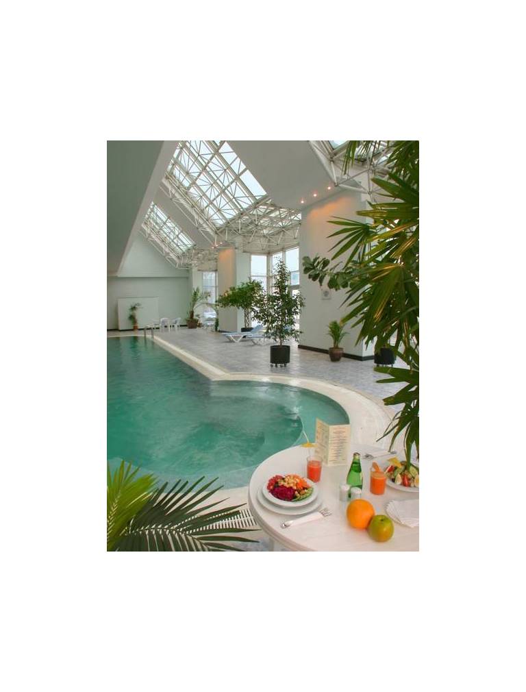 Ramada Plaza Astana Hotel 