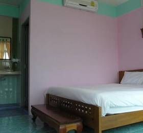 Rainbow Lodge Guest House  в Канчанабури-Tа Cао