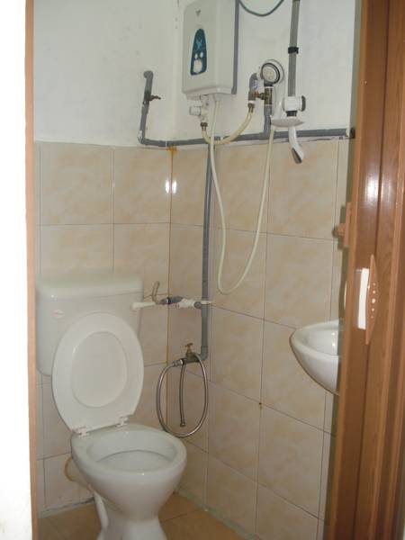 Anjung Selesa Guesthouse  3*
