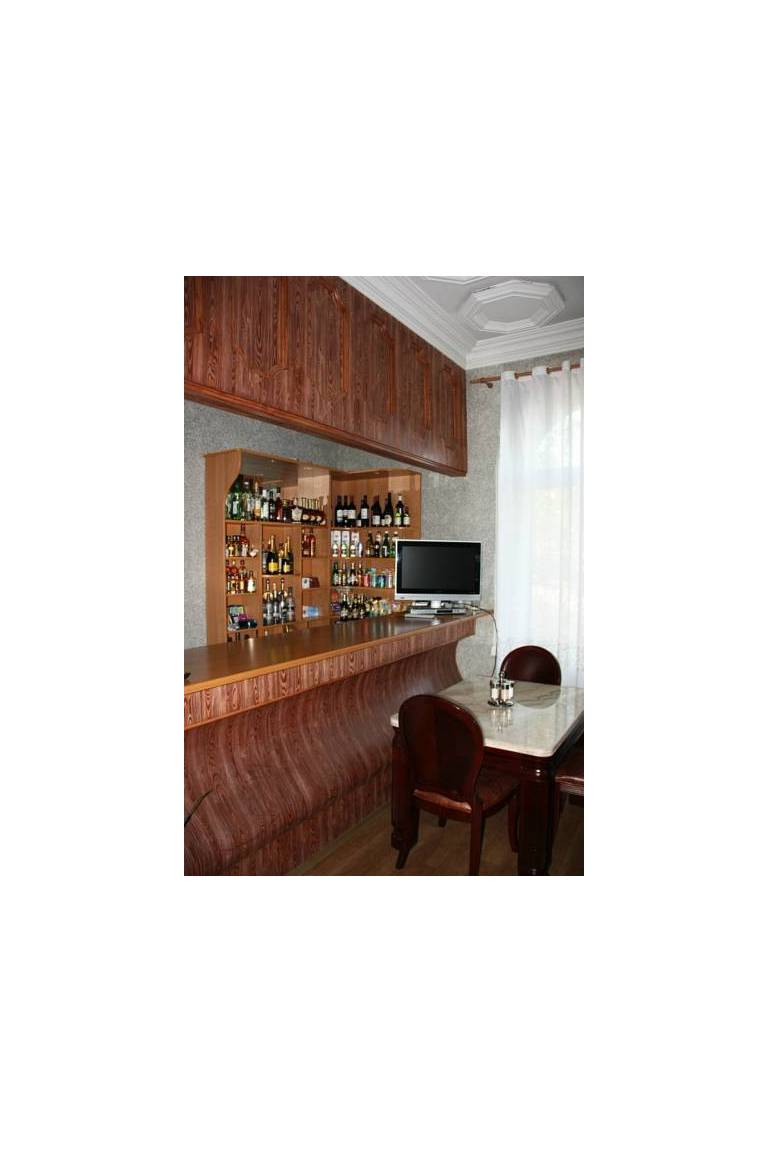 Zhemchuzhina Guest House 